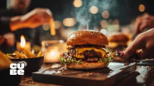 جشنها و لحظههای ویژه مشتریان کیوب برگر؛ ثبت تجربههای خاص در دنیای برگر